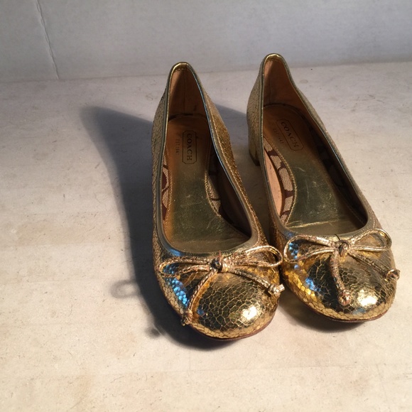 Coach Odella Gold Flats - Picture 2 of 3